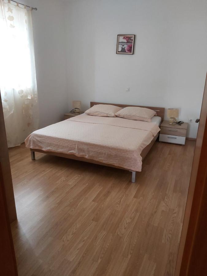 Apartmani Afrodita Crikvenica Exterior photo