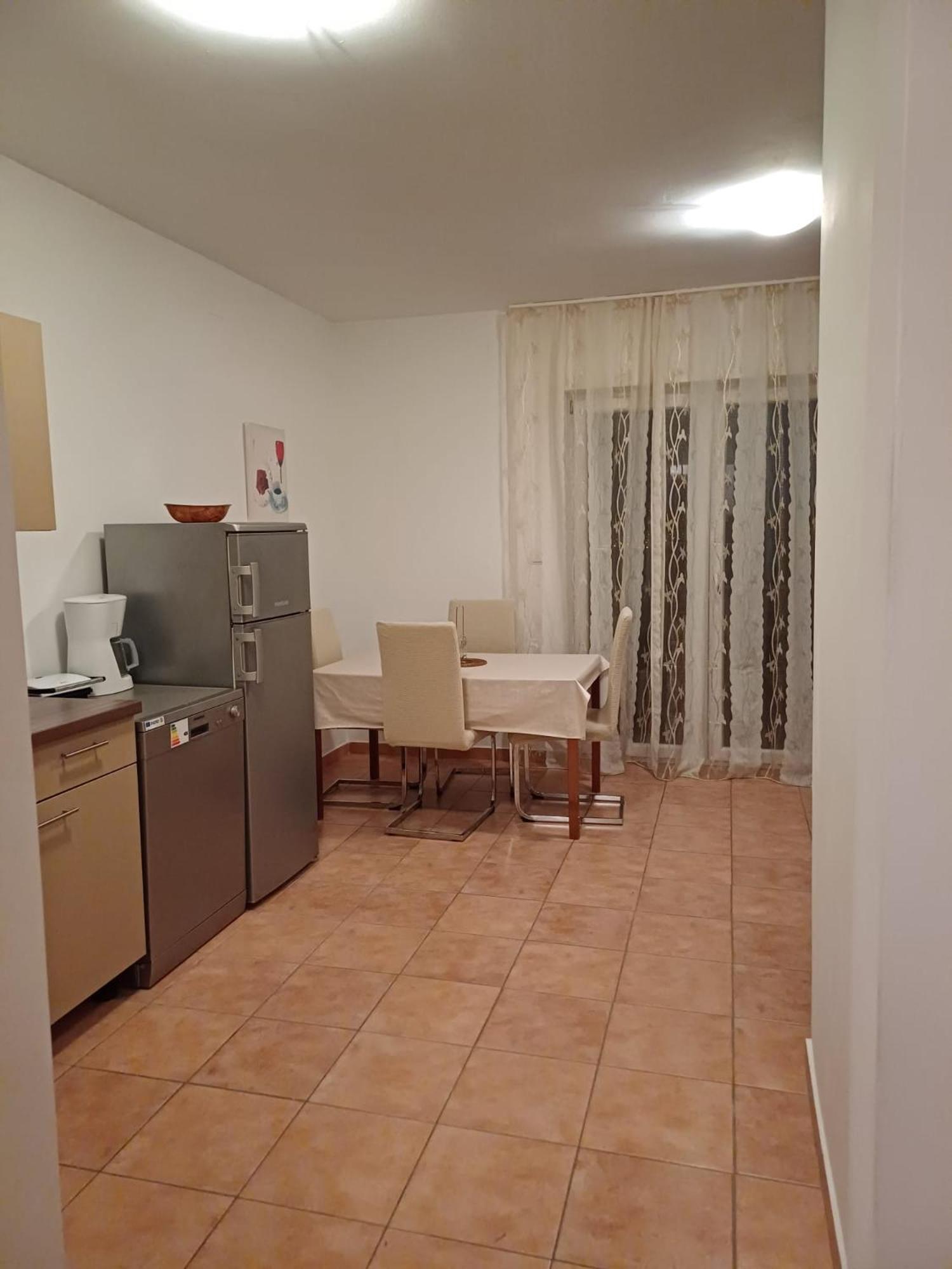 Apartmani Afrodita Crikvenica Exterior photo